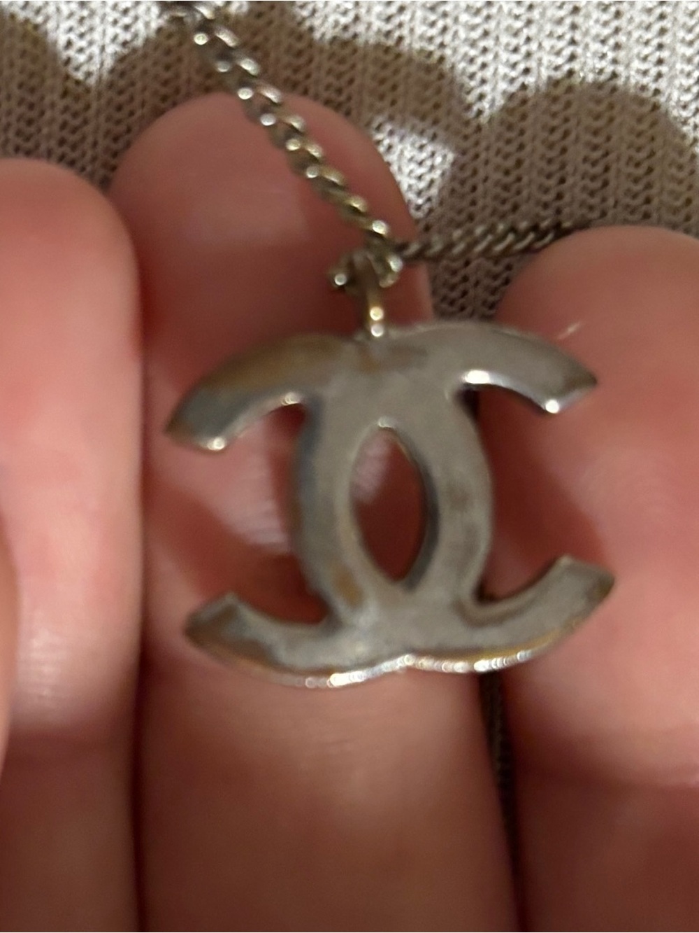 CHANEL Silver-Tone CC Logo with Heart Pendant Necklace - Picture 4 of 5